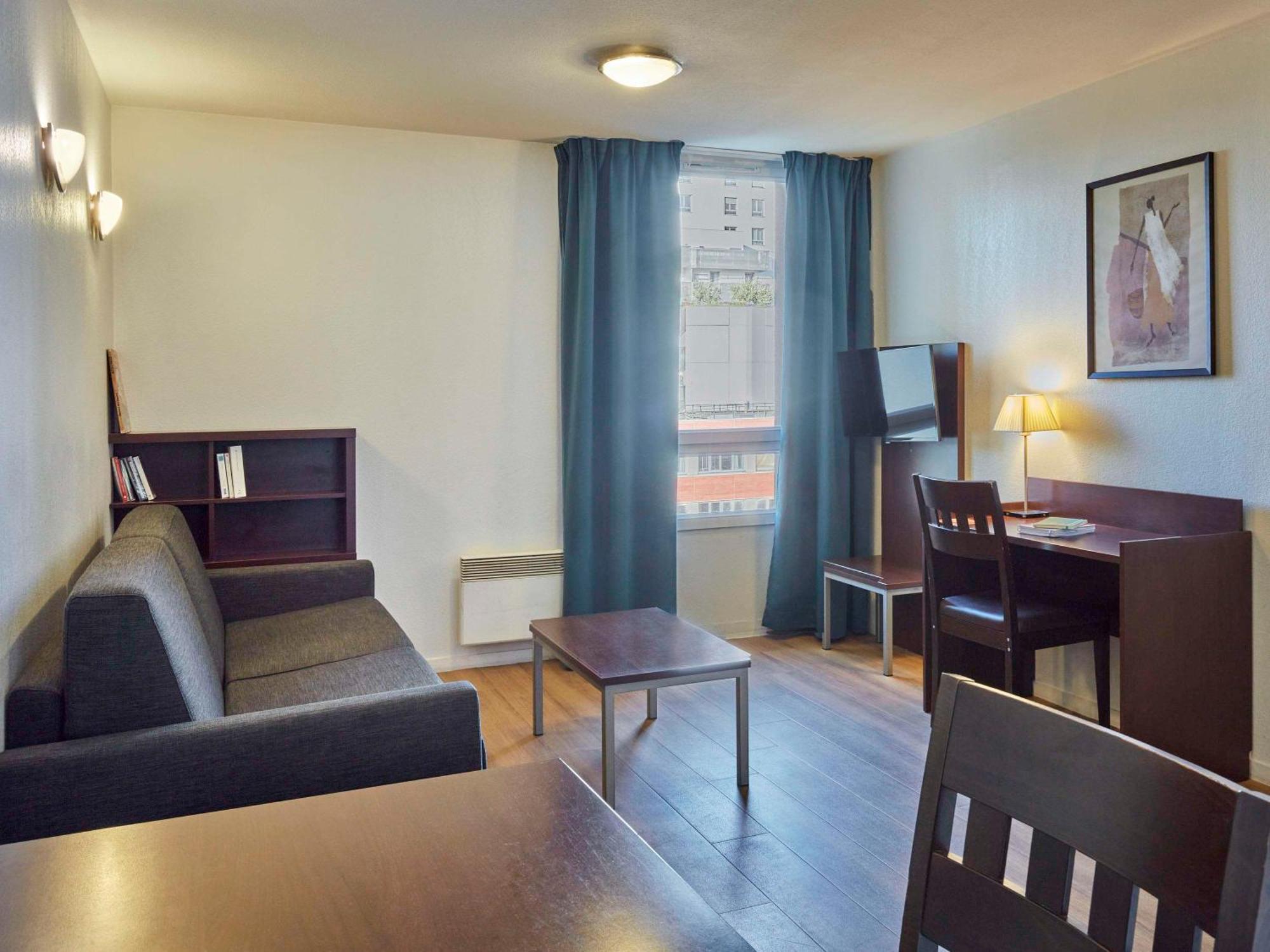 Aparthotel Adagio Access Paris Saint-Denis Pleyel Экстерьер фото