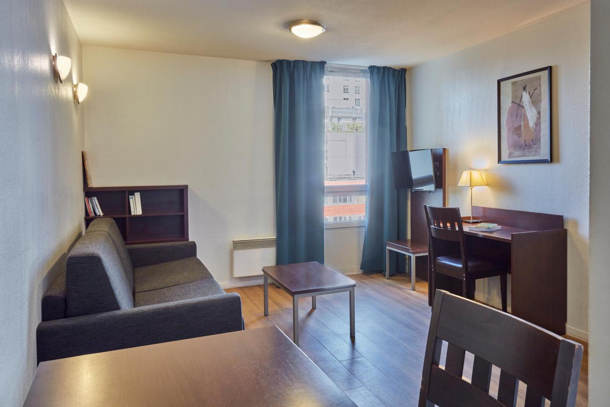 Aparthotel Adagio Access Paris Saint-Denis Pleyel Экстерьер фото